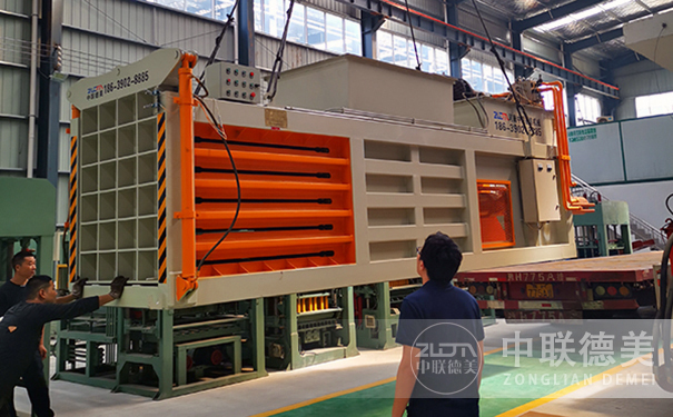 半自動(dòng)打包機(jī)